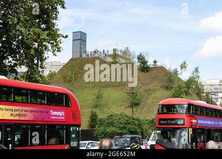 Marble Arch Mount ist wieder geöffnet und Besucher profitieren von der Abschaffung des Eintrittspauschale. August 2021 Stockfoto