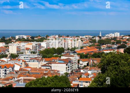 Arcachon (Südwestfrankreich): Überblick über die Stadt und die Bucht vom belvedere der Sternwarte von Sainte Cecile Stockfoto