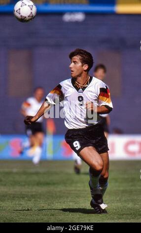 Karl-Heinz Riedle in einem internationalen Spiel für Deutschland Stockfoto