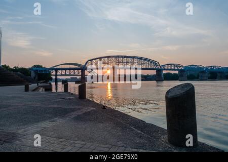 Cincinnati Skyline bei Dawn Stockfoto