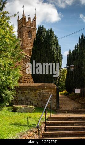 Großbritannien, England, Oxfordshire, Balscote, Shutford Road, Kirche der heiligen Maria Magdalena aus dem 14. Jahrhundert Stockfoto