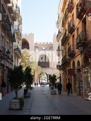 Straße zum Serranos Tower, Valencia, Spanien, Europa Stockfoto