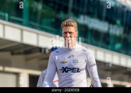 Indianapolis, Indiana, USA. August 2021. JOSEF NEWGARDEN (2) aus den Vereinigten Staaten bereitet sich auf den Big Machine Spiked Coolers Grand Prix auf dem Indianapolis Motor Speedway in Indianapolis, Indiana, vor. (Bild: © Colin J Mayr Grindstone Media Gr/ASP über ZUMA Press Wire) Stockfoto