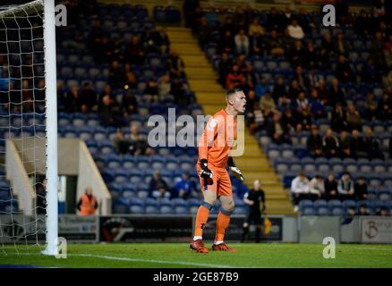 Mansfields Nathan Bishop während des Sky Bet League 2-Spiels zwischen Colchester United und Mansfield Town im Weston Homes Community Stadium, Colchester am Dienstag, den 17. August 2021. (Kredit: Ben Pooley | MI News) Kredit: MI Nachrichten & Sport /Alamy Live News Stockfoto