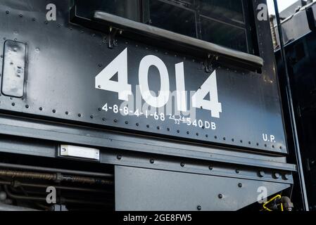 Houston, USA. August 2021. Union Pacific No. 4014, Big Boy hält am Dienstag, den 17. August 2021, in Houston, Texas. Big Boy ist die weltweit größte Dampfmaschine, die 1941 gebaut wurde und eine Höhe von 1,2 m und eine Länge von 1,2 m hat. Es wurde vor kurzem restauriert und tourt derzeit durch die Vereinigten Staaten. (Foto von Jennifer Lake/SIPA USA) Quelle: SIPA USA/Alamy Live News Stockfoto