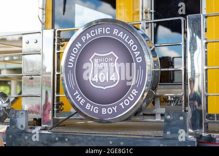Houston, USA. August 2021. Union Pacific No. 4014, Big Boy hält am Dienstag, den 17. August 2021, in Houston, Texas. Big Boy ist die weltweit größte Dampfmaschine, die 1941 gebaut wurde und eine Höhe von 1,2 m und eine Länge von 1,2 m hat. Es wurde vor kurzem restauriert und tourt derzeit durch die Vereinigten Staaten. (Foto von Jennifer Lake/SIPA USA) Quelle: SIPA USA/Alamy Live News Stockfoto