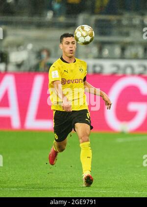 Giovanni Reyna, BVB 7 im Finale des DFL-Supercups BORUSSIA DORTMUND - FC BAYERN MÜNCHEN 1-3 am 17. August 2021 in Dortmund, Deutschland Saison 2020/2021, BVB, München, München, Bayern © Peter Schatz / Alamy Live News - die DFL-VORSCHRIFTEN VERBIETEN DIE VERWENDUNG VON FOTOS als BILDSEQUENZEN und/oder QUASI-VIDEO - Stockfoto