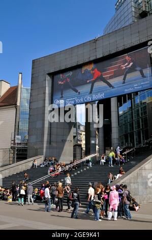 FRANCE, PARIS (75) 12 TH ARRONDISSEMENT, PLACE DE LA BASTILLE, OPERA BASTILLE Stockfoto