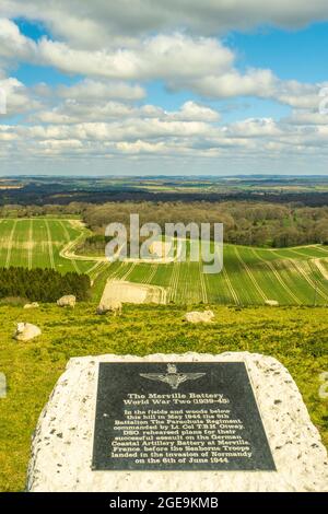 Denkmal für das 9. Batallion, das Fallschirmregiment auf den North Wessex Downs. Stockfoto