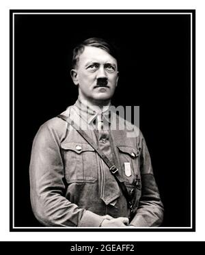 Adolf Hitler in NSDAP-Militäruniform 1932 Nazi-Deutschland Stockfoto