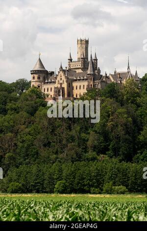 Pattensen bei Hildesheim, Schloß Marienburg, von König Georg V. von Hannover als Sommerresidenz, Jagdschloss und später Witwenitz geplant, 1857 bis Stockfoto