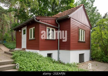 Caputh bei Potsdam, Einsteinhaus, Landhaus für Albert Einstein, 1929 von Konrad Wachsmann erbaut, Gartenhaus Stockfoto