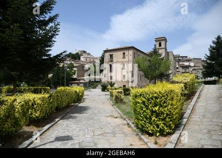 Das antike Kloster in San Giovanni in Fiore, einem mittelalterlichen Dorf in der Provinz Cosenza. Stockfoto