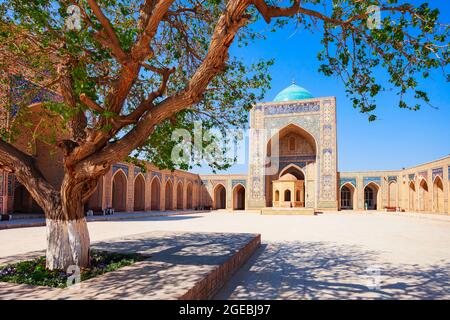 Die Kalyan-Moschee ist Teil des islamischen religiösen Komplexes der POI Kalon in Buchara, Usbekistan Stockfoto