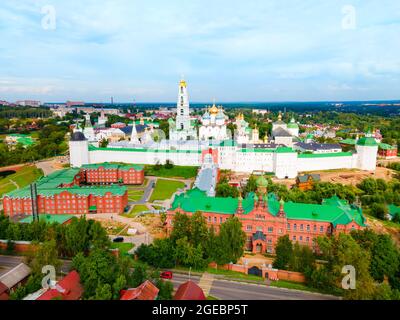 St. Sergius Trinity Lavra Kloster Luftpanorama in Sergiyev Posad Stadt, Goldener Ring von Russland Stockfoto