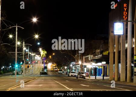 Melbourne, Australien, 27. August 2020. Blick auf die Fitzroy Street, St Kilda unter der Sperrstunde. (Foto von Dave Hewison/Speed Media) Quelle: Dave Hewison/Speed Media/Alamy Live News Stockfoto