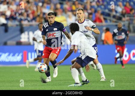 18. August 2021; Foxborough, MA, USA; New England Revolution Stürmer Gustavo Bou (7) in Aktion während eines MLS-Matches zwischen D.C. United und New England Revolution im Gillette Stadium. Anthony Nesmith/CSM Stockfoto