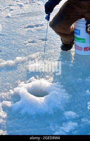 Ice Fishing Sand Bar Milton, Verrmont Stockfoto