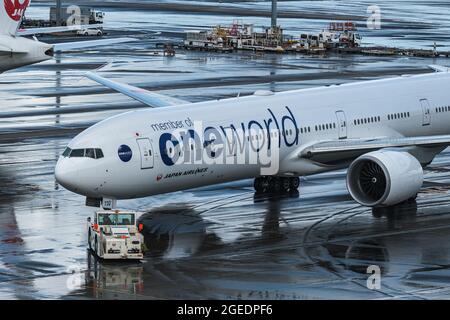 Jets am internationalen Flughafen Haneda Stockfoto