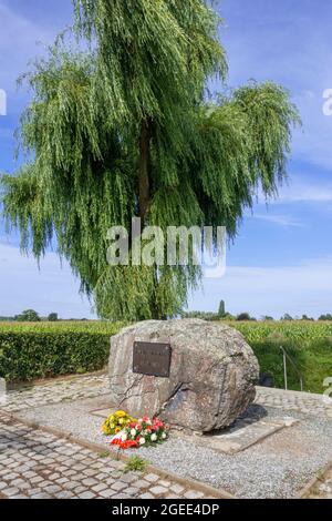 Fahrradinfanterie / Cyclisten / Radsportdenkmal zur Schlacht der Silberhelme / Schlacke der Zilveren Helmen, Halen, Limburg, Belgien Stockfoto