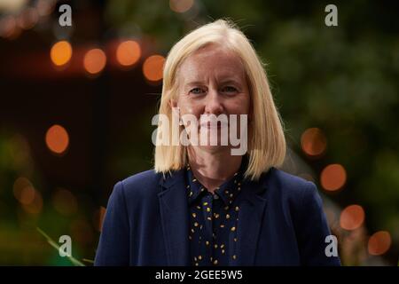 Edinburgh, Schottland, Großbritannien. August 2021. Edinburgh Schottland, Großbritannien August 19 2021. Marisa Haetzman beim Edinburgh International Book Festival am Edinburgh College of Art. Credit alamy live News Credit: SST/Alamy Live News Stockfoto