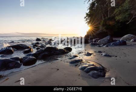 Mystic Beach an der Westküste des Pazifischen Ozeans. Stockfoto