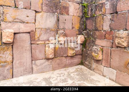 Detail der Kalasasaya-Struktur in Tiwanaku (Tiahuanaco), präkolumbianische archäologische Stätte, Bolivien Stockfoto