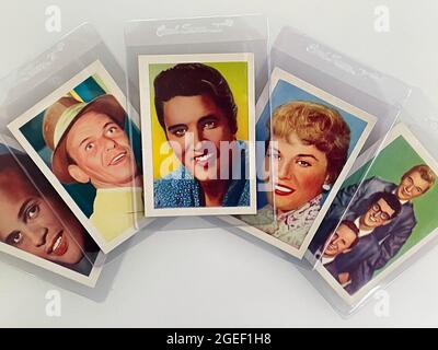 Ende der 1950er-Jahre verewigten sich die Aufnahmen von Stars in einer Reihe von Trading Cards mit dem Titel Disc Stars, darunter Elvis Presley, Frank Sinatra und Buddy Holly and the Crickets. Stockfoto