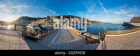 PRINCIPAUTY VON MONACO (98) MONACO, HAFEN HERCULE Stockfoto