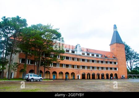 Nizza Hochschule in Da Lat StadtLam Dong Provinz Südvietnam Stockfoto