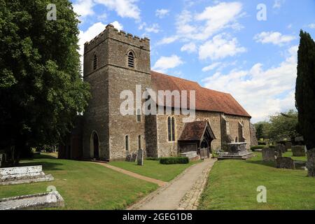 Church of St Peter and St Paul on Rectory Lane, Saltwood, Hythe, Kent, England, Vereinigtes Königreich Stockfoto