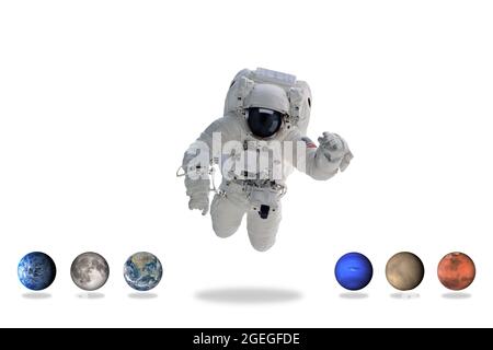 Astronaut im Weltraum mit Planeten. Minimale Kunst. Elemente dieses Bildes, die von der NASA eingerichtet wurden. Stockfoto