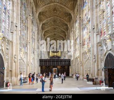 Innenraum der King's College Chapel, King's College, Cambridge, Cambridgeshire, England, VEREINIGTES KÖNIGREICH Stockfoto