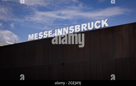 Innsbruck Convention Center - derzeit als Impfzentrum genutzt - INNSBRUCK, ÖSTERREICH, EUROPA - 29. JULI 2021 Stockfoto