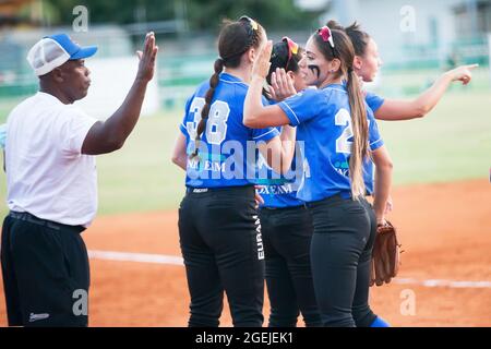 Saronno, Italien. August 2021. , Saronno, Italien, 20. August 2021, Spieler des Teams Saronno aus Italien während der Women &#39;s European Cup Gewinner Cup 2021, Softball - Foto Valerio Origo / LM Credit: Live Media Publishing Group/Alamy Live News Stockfoto