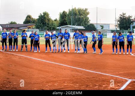 Saronno, Italien. August 2021. , Saronno, Italien, 20. August 2021, Team Saronno aus Italien während der Women &#39;s European Cup Gewinner Cup 2021, Softball - Foto Valerio Origo / LM Credit: Live Media Publishing Group/Alamy Live News Stockfoto