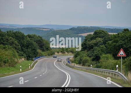 Nurburg, Deutschland - 20. August 2015. Straße zum Nürburgring. Stockfoto