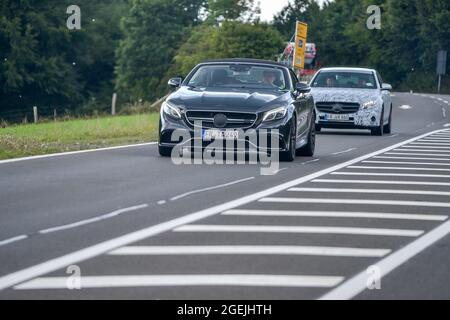 Nurburg, Deutschland - 20. August 2015: Straße zum Nürburgring. Stockfoto