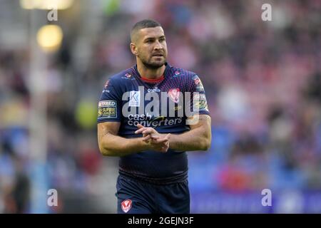 Joel Thompson (11) von St. Helens während des Aufwärmens Stockfoto