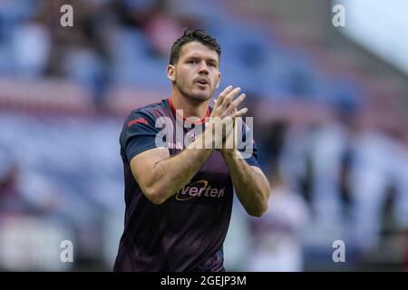 Wigan, Großbritannien. August 2021. Lachlan Coote (1) von St Helens applaudiert den Reisenden während des Warm-Up in Wigan, Großbritannien am 8/20/2021. (Foto von Simon Whitehead/ SW Foto/News Images/Sipa USA) Quelle: SIPA USA/Alamy Live News Stockfoto