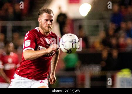 Bristol, Großbritannien. August 2021. Tomáš Kalas von Bristol City in Aktion. EFL Skybet Championship match, Bristol City gegen Swansea City im Ashton Gate Stadium in Bristol, Avon am Freitag, den 20. August 2021. Dieses Bild darf nur für redaktionelle Zwecke verwendet werden. Nur zur redaktionellen Verwendung, Lizenz für kommerzielle Nutzung erforderlich. Keine Verwendung bei Wetten, Spielen oder Veröffentlichungen in einem Club/einer Liga/einem Spieler. PIC von Lewis Mitchell/Andrew Orchard Sports Photography/Alamy Live News Credit: Andrew Orchard Sports Photography/Alamy Live News Stockfoto