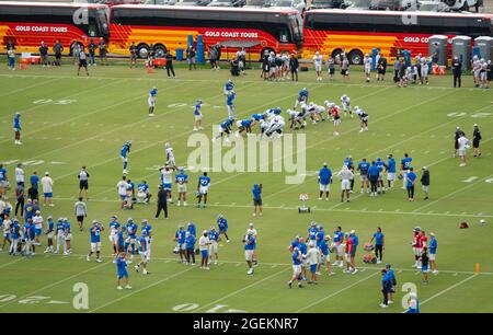 Thousand Oaks, Kalifornien, USA. August 2021. Die Los Angeles Rams und die Las Vegas Raiders hielten eine gemeinsame Praxis in der Rams Trainingseinrichtung an der California Lutheran University ab. (Bild: © K.C. Alfred/ZUMA-Pressdraht) Stockfoto