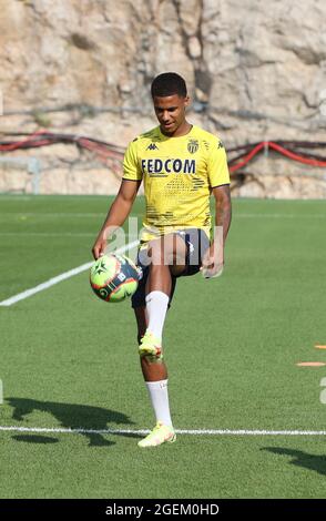La Turbie, Frankreich - 20. August 2021: AS Monaco vs. RC Lens Training Session mit dem deutschen Ismail Jakobs. Ligue 1 - J3, (Foto: Mandoga Media/Sipa USA) Quelle: SIPA US/Alamy Live News