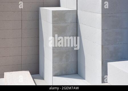 Belüfteter Leichtbau Betonblöcke für den Bau Wand modulare Gebäude Haus vorbereitet. Neues Architekturkonzept Stockfoto