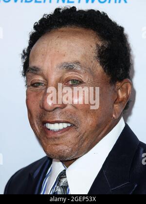 Beverly Hills, Usa. August 2021. BEVERLY HILLS, LOS ANGELES, KALIFORNIEN, USA - 20. AUGUST: Der Singer/Songwriter Smokey Robinson kommt zur 21. Jährlichen Gala der Harold and Carole Pump Foundation, die am 20. August 2021 im Beverly Hilton Hotel in Beverly Hills, Los Angeles, Kalifornien, USA, stattfindet. (Foto: Xavier Collin/Image Press Agency/Sipa USA) Quelle: SIPA USA/Alamy Live News Stockfoto