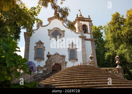 Viseu, Portugal - 31. Juli 2021: Kirche des Dritten von San Francisco, ein Gebäude im Rokoko-Stil aus der 2. Hälfte der S.. XVIII Stockfoto