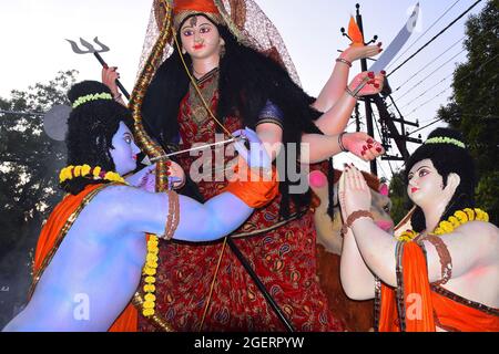 Hintergrund Durga Puja Festival und Tableau. Skulptur der hinduistischen Göttin Durga Stockfoto