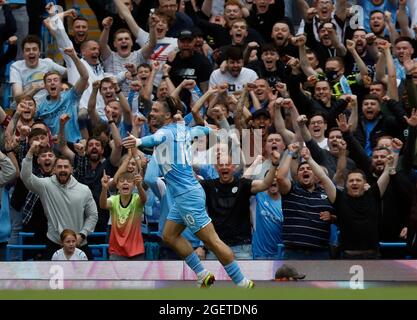 Manchester, Großbritannien, 21. August 2021. Jack Grealish von Manchester City feiert sein erstes Tor während des Premier League-Spiels im Etihad Stadium, Manchester. Bildnachweis sollte lauten: Darren Staples / Sportimage Stockfoto