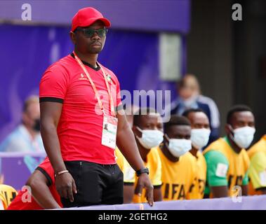 Moskau, Russland. August 2021. 21. August 2021; Luzhniki-Stadion, Moskau, Russland: FIFA World Cup Beach Football-Turnier; Trainer Abineiro Ussaca aus Mosambik während des Spiels zwischen Mosambik und den Vereinigten Arabischen Emiraten für die 2. Runde der Gruppe B Credit: Action Plus Sports Images/Alamy Live News Stockfoto