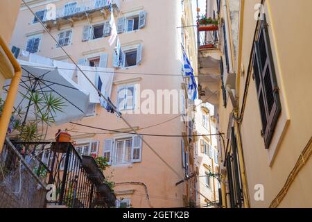 Straßen der Altstadt von kerkyra. Korfu Insel in Griechenland Stockfoto